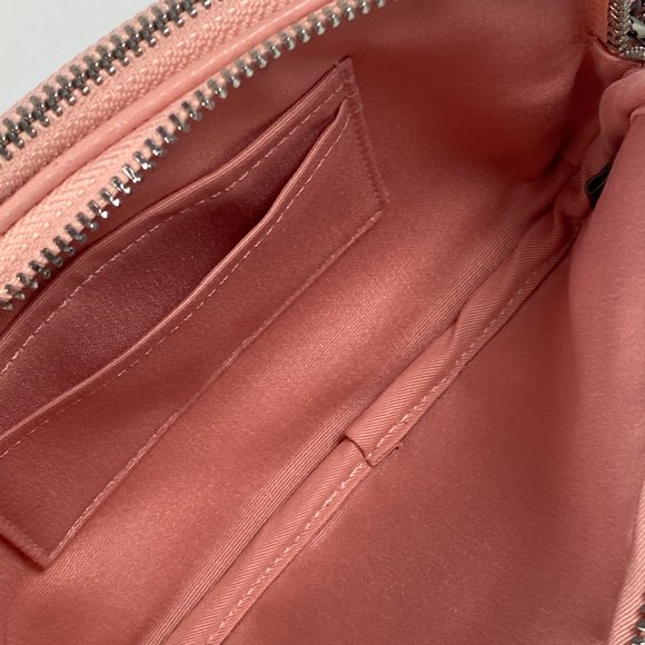 COACH - CROSSBODY POUCH CAMERA BAG IN PEBBLED PINK LEATHER - NEW - Picture 9 of 11